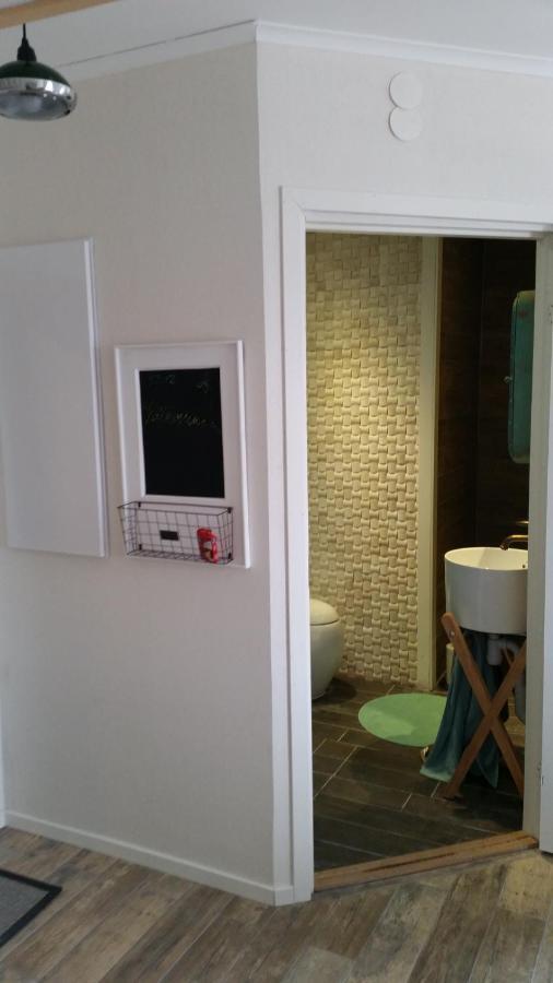 Alyhr Apartments Visby Phòng bức ảnh